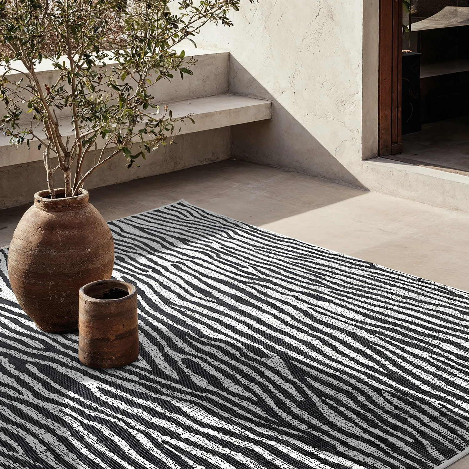 Tapete para interior e exterior - utomhusmatta - Vaura (preto/branco)