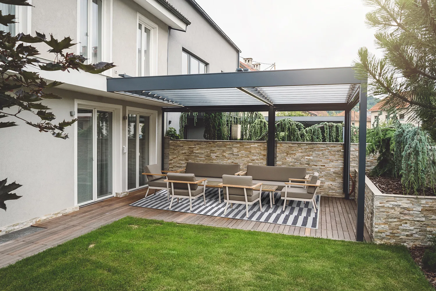 Tapete para interior e exterior - Otto (cinza)