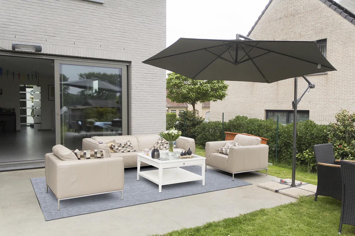 Tapete para interior e exterior - Monsanto (cinza)