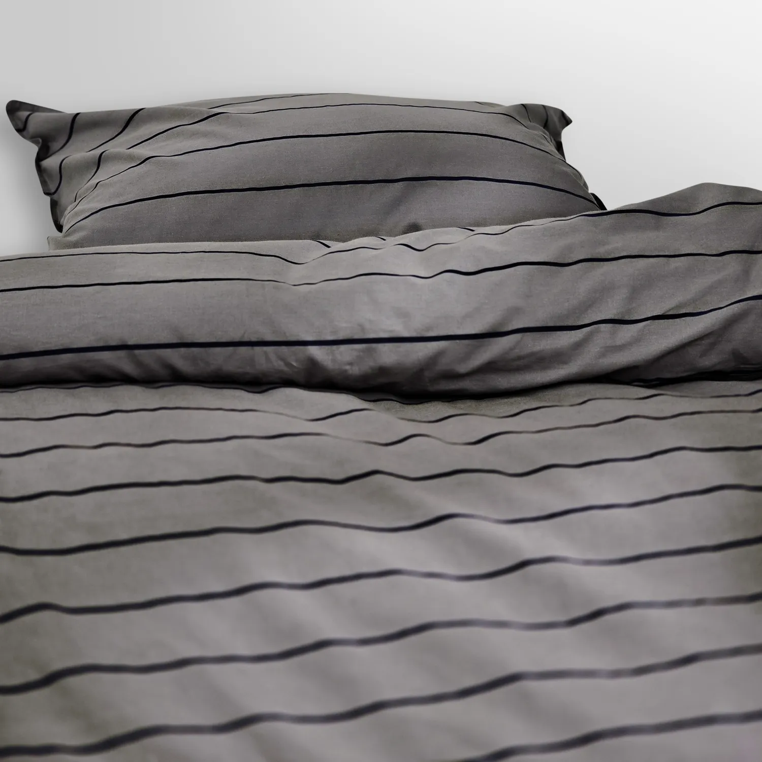 Conjunto de capa de edredão - Isadora (cinza escuro)
