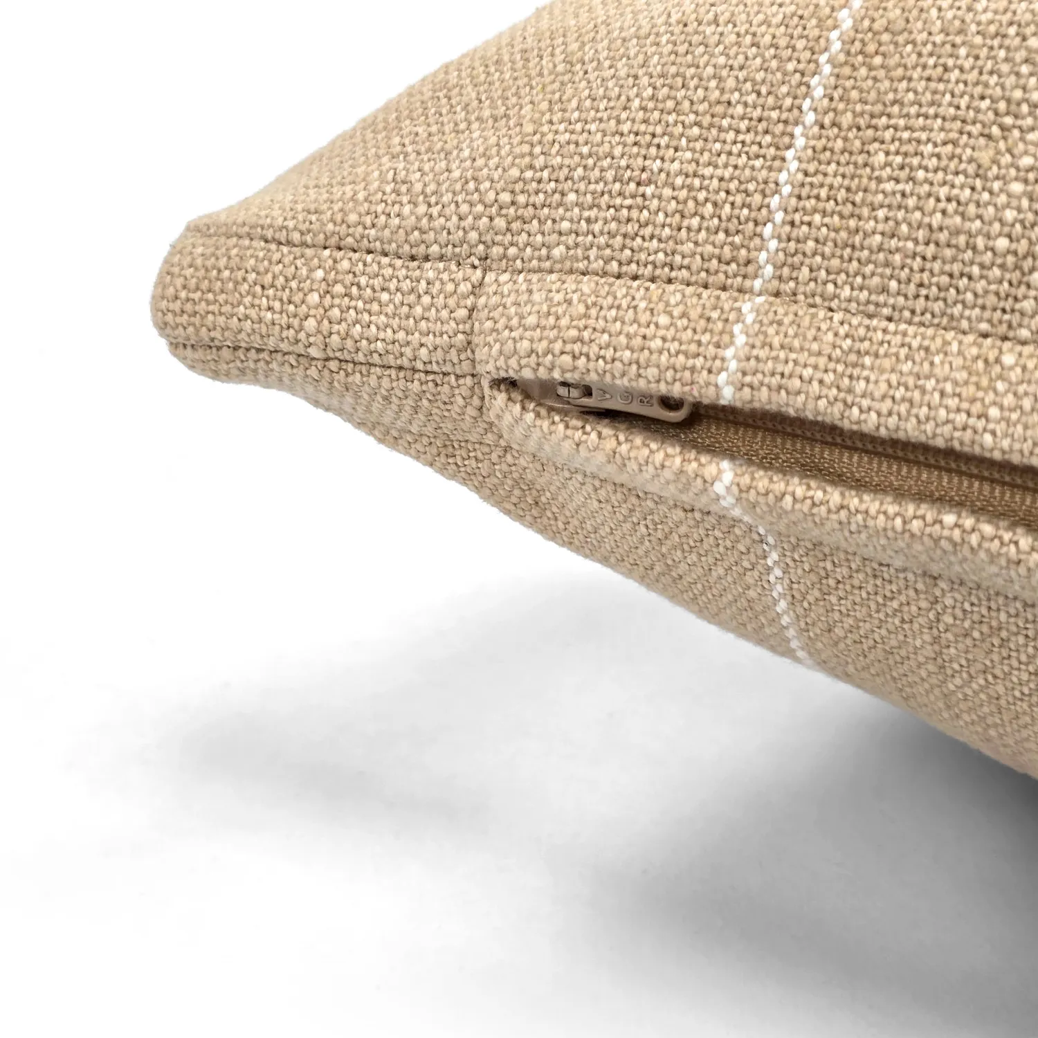 Capa de Almofada - Martina Stripe (bege/branco)