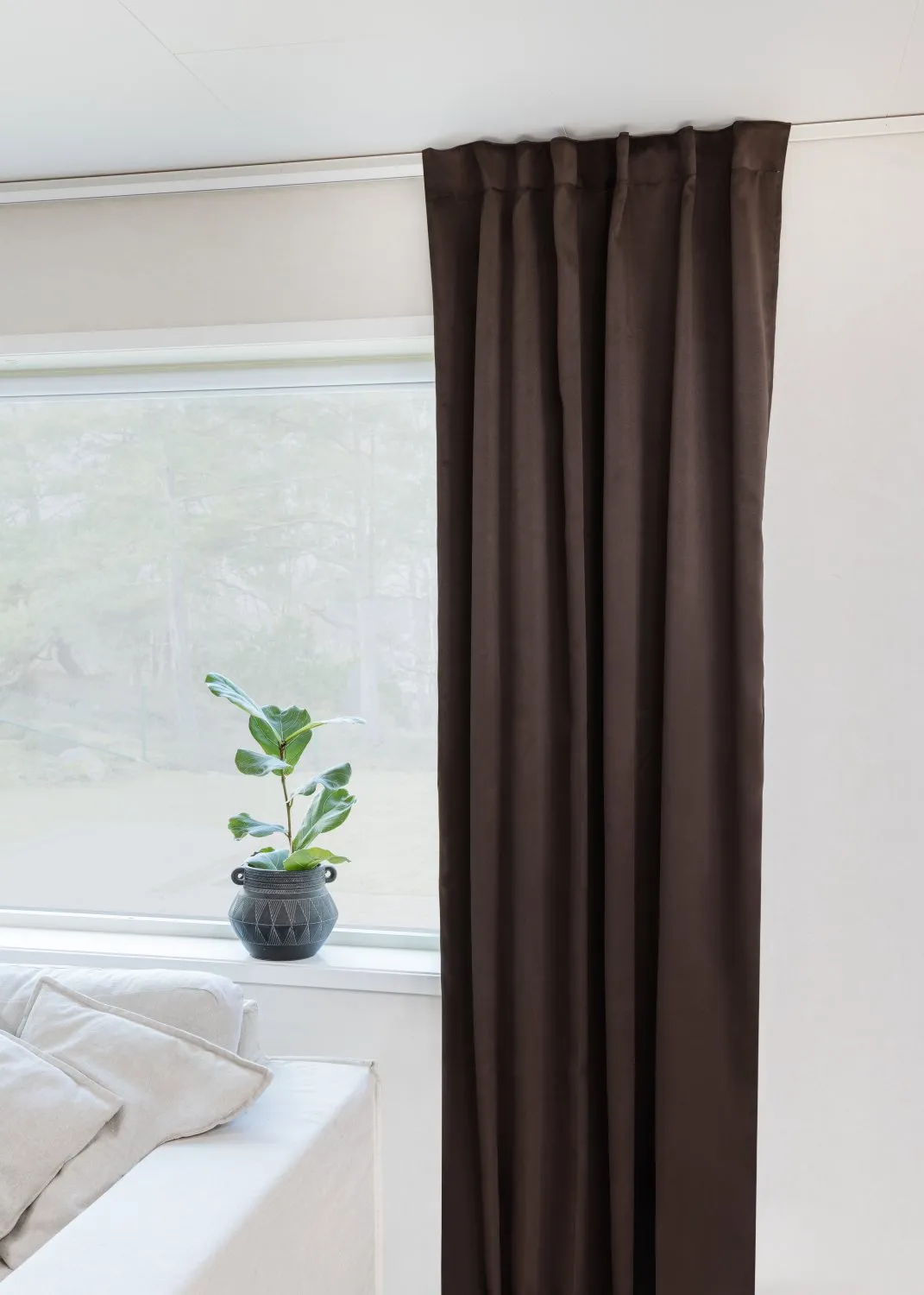 Cortinas - Cortina blackout Vida (marrom escuro)