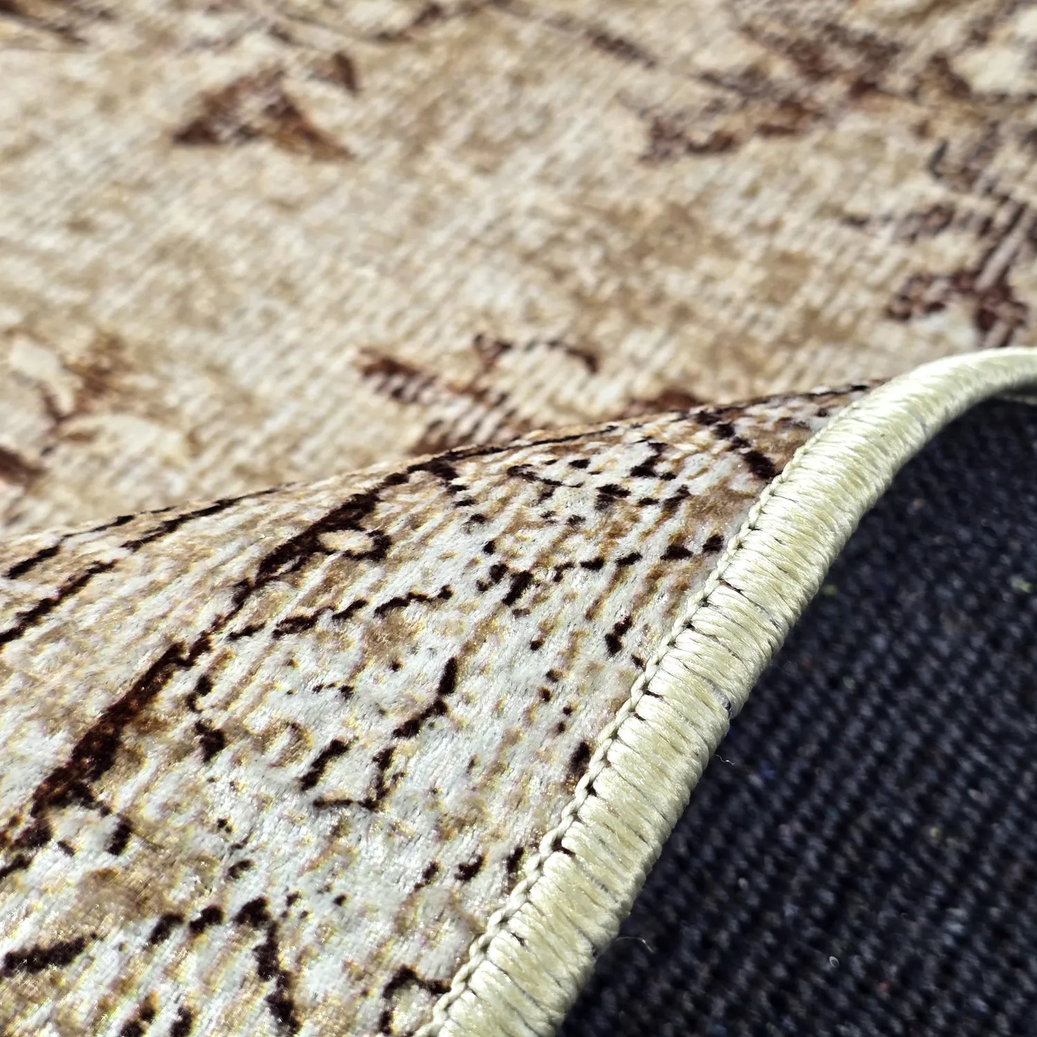 Tapete Wilton - Rosalie (marrom)