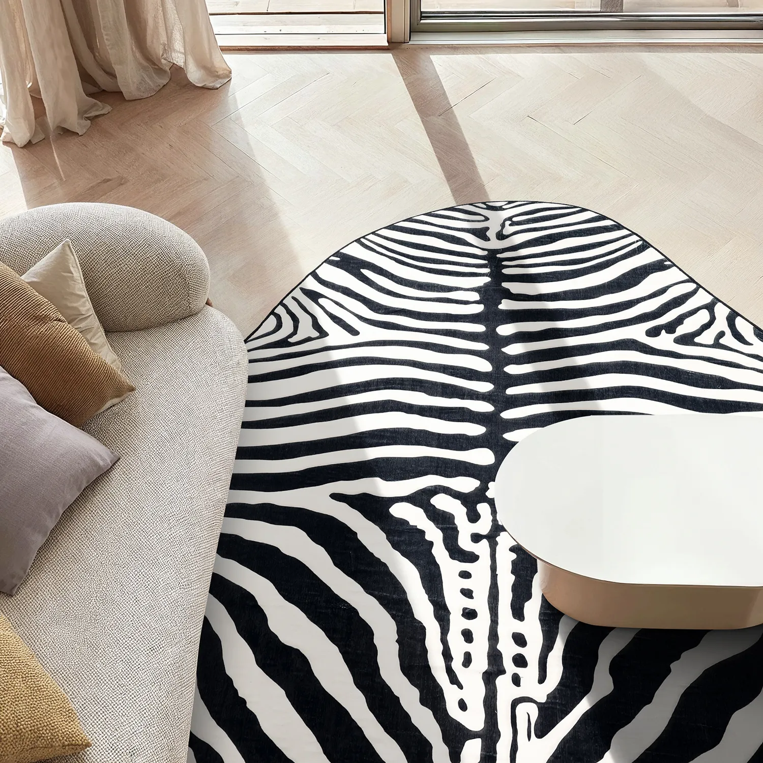 Tapete Wilton redondo com borda ondulada - Zebra (preto/branco)