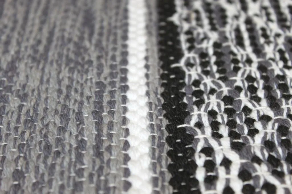 Trasmatta - Visby (svart-vit)