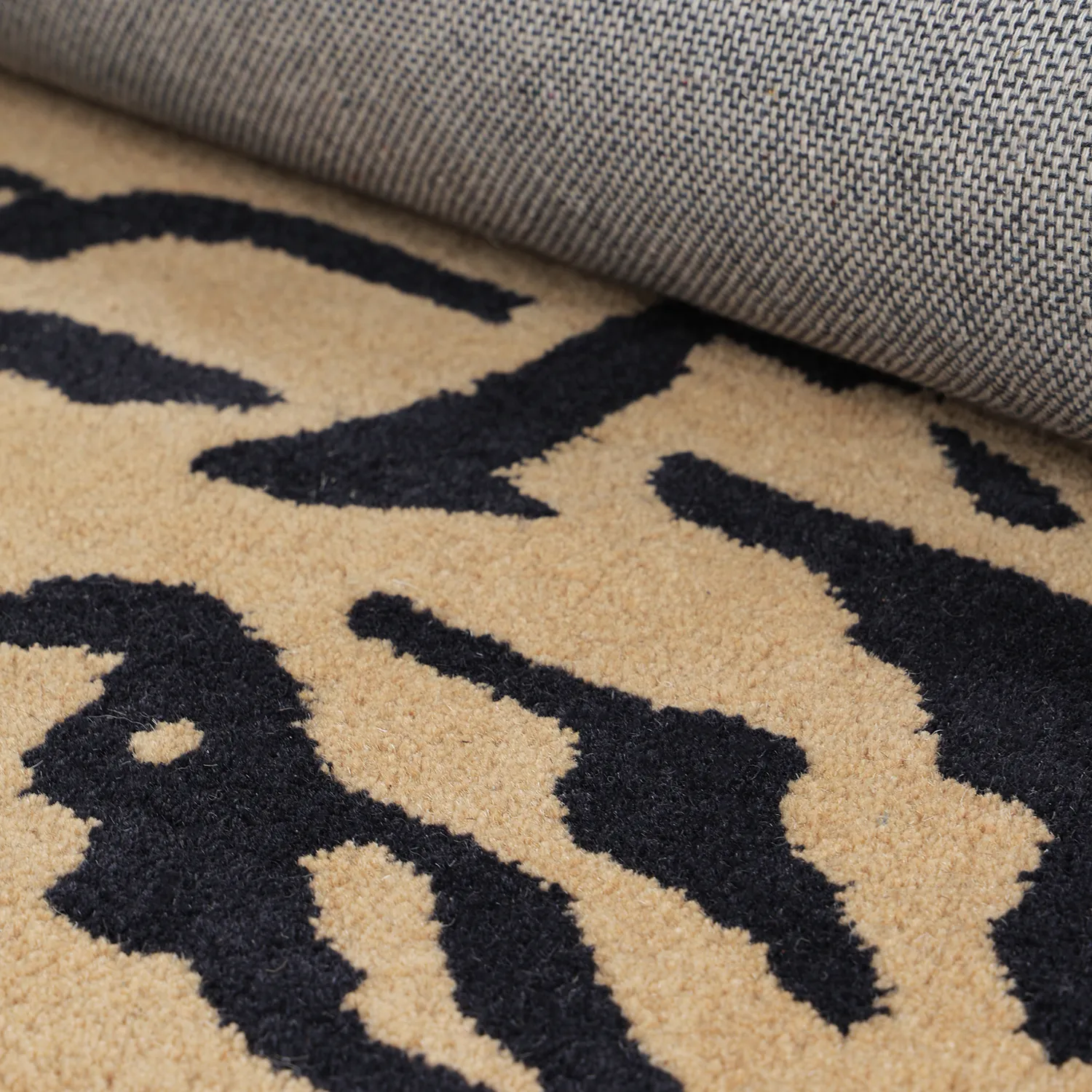 Tapetes felpudos - Zebra Tufted Wool Premium (bege/preto)