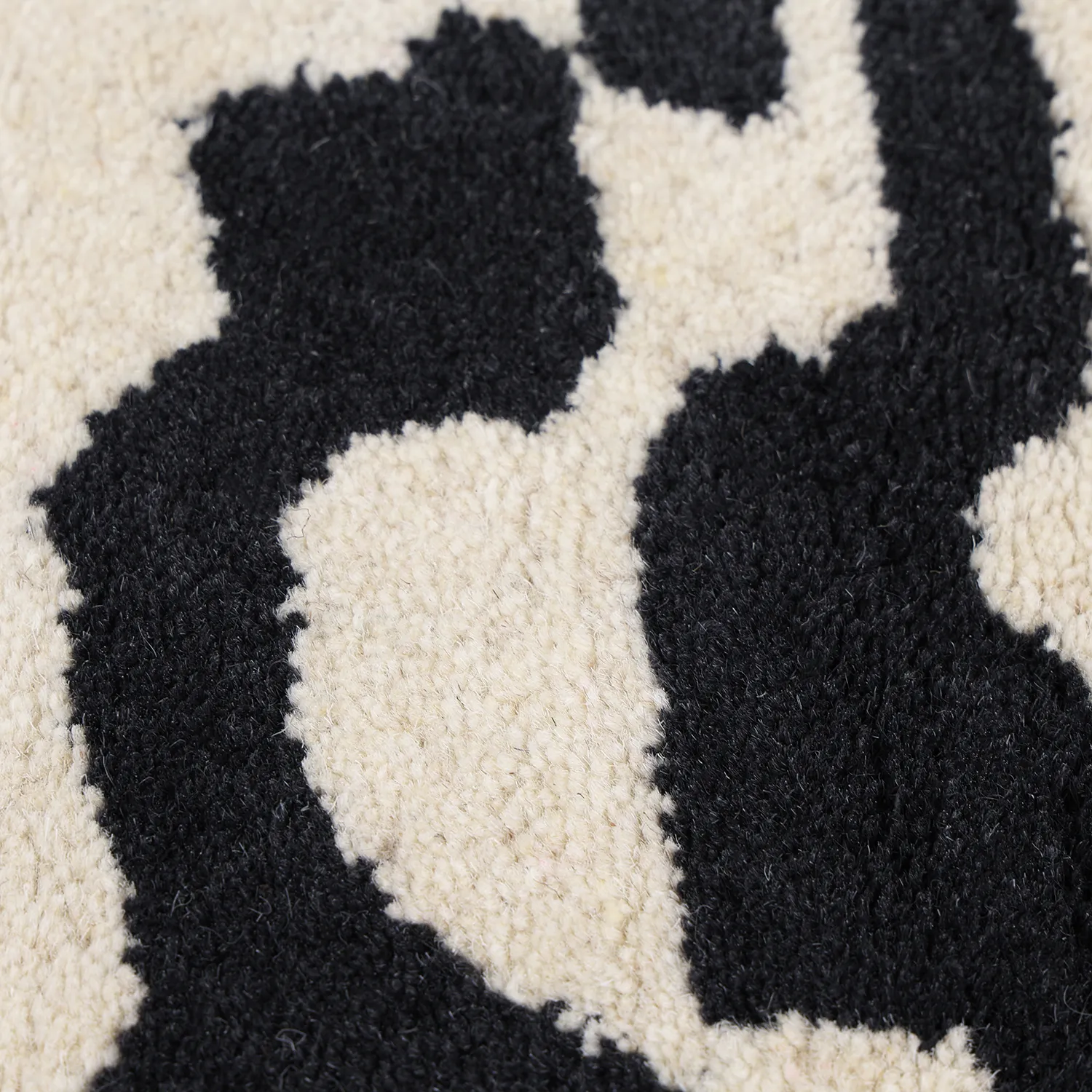 Tapetes felpudos - Zebra Tufted Wool Premium (branco/preto)