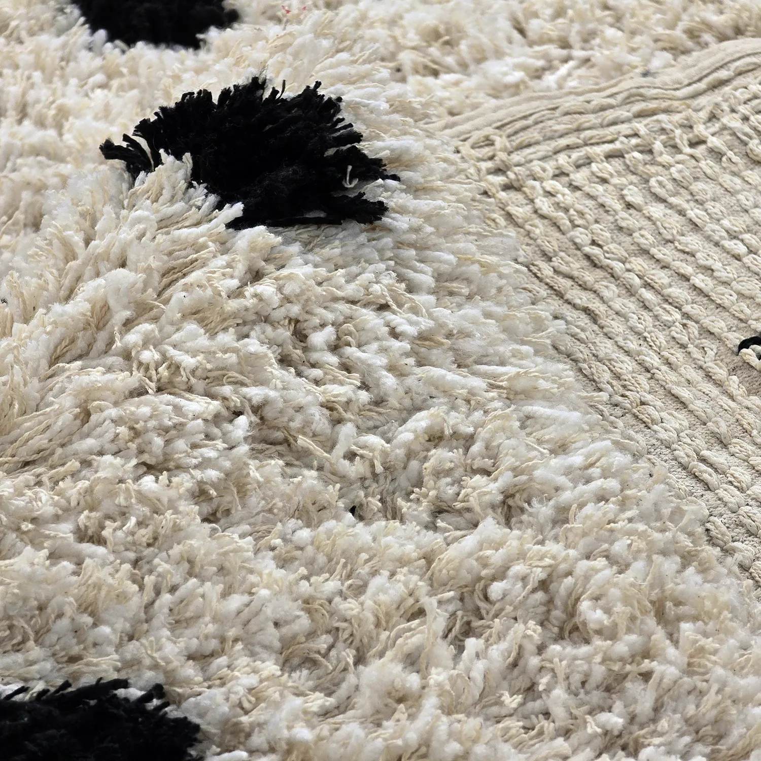 Tapetes felpudos - Soria Natural Cotton Shaggy (branco sujo/preto)