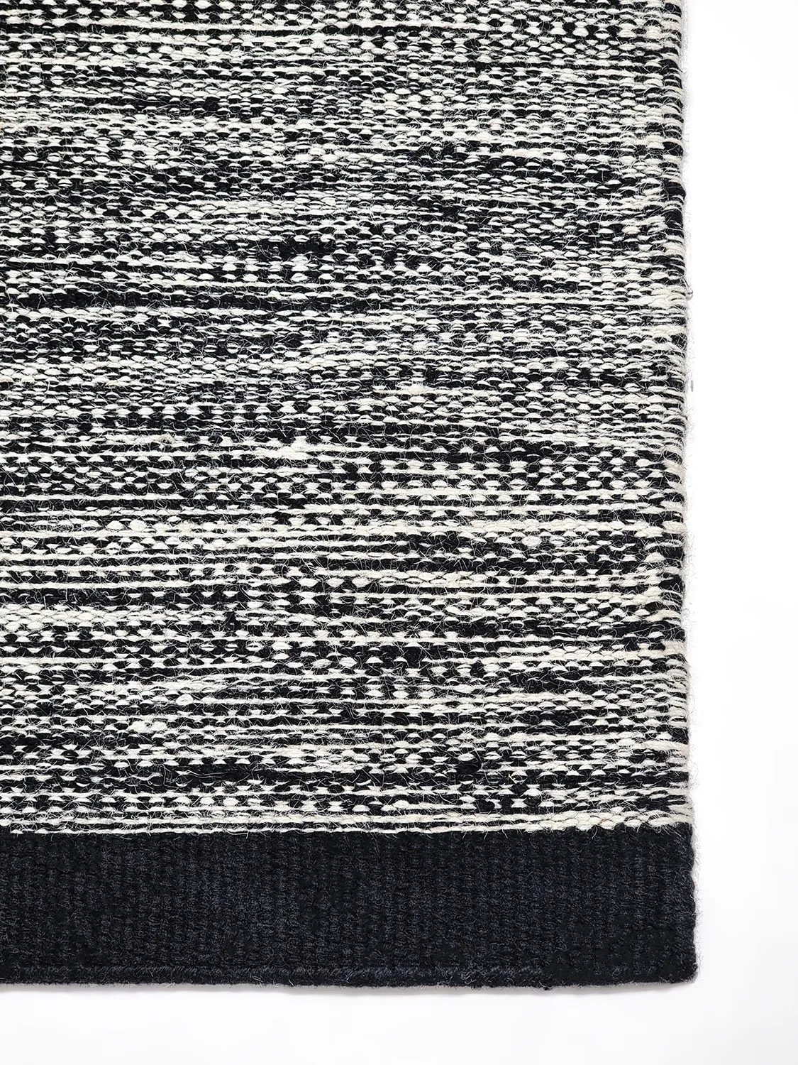 Tapete de lã - Savona (preto)