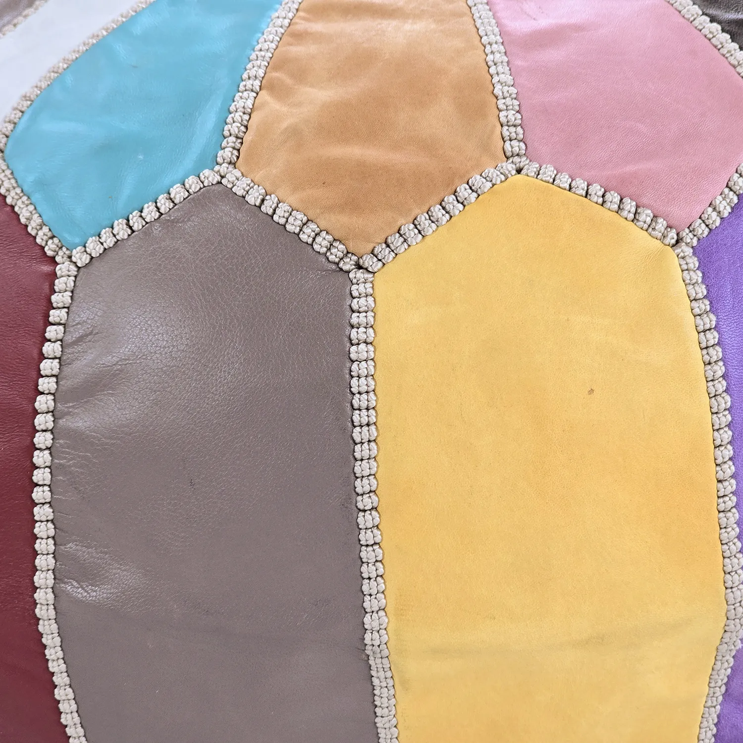 Pufe - Couro Marroquino (multi) 02