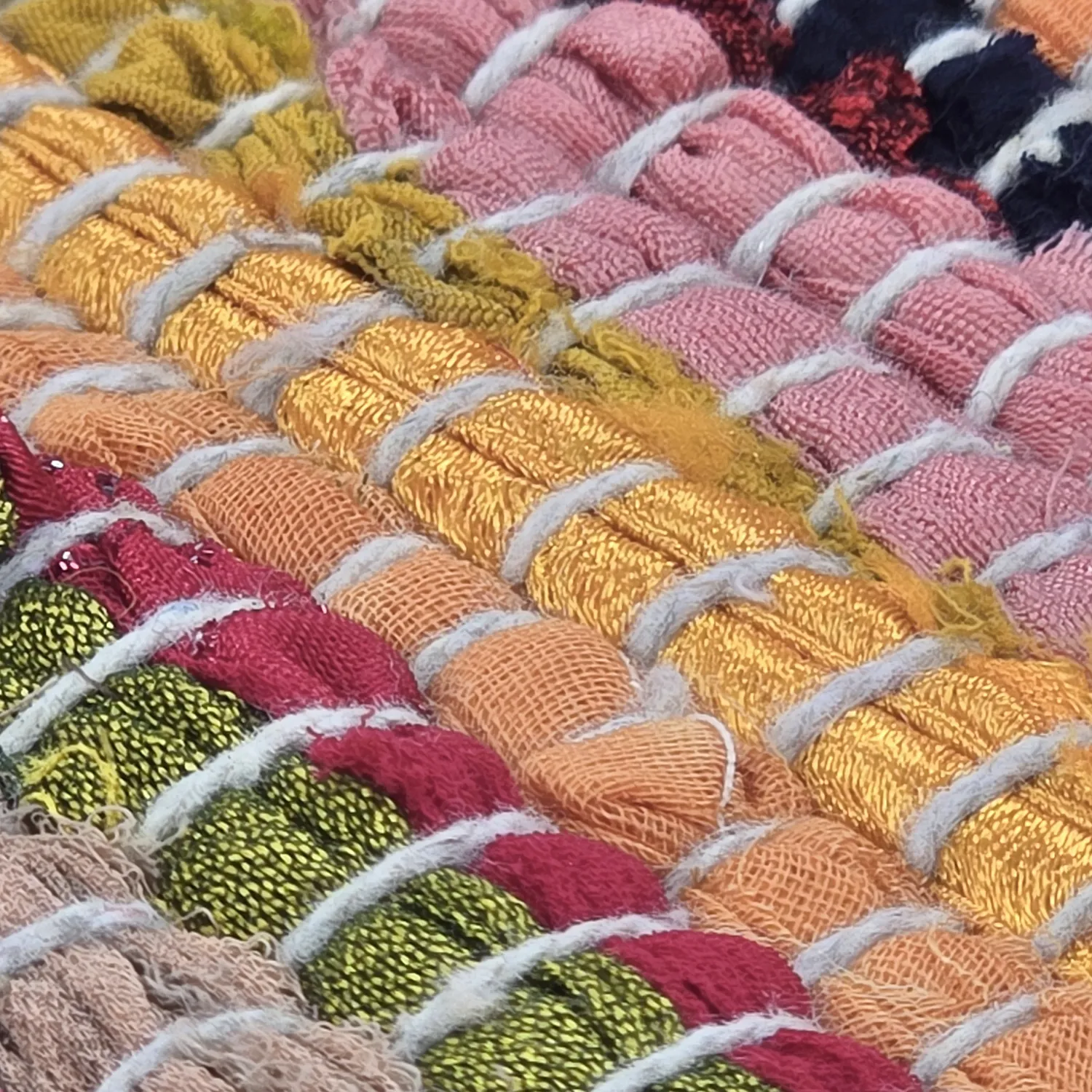 Tapete de retalhos - Happy (rosa/multi)