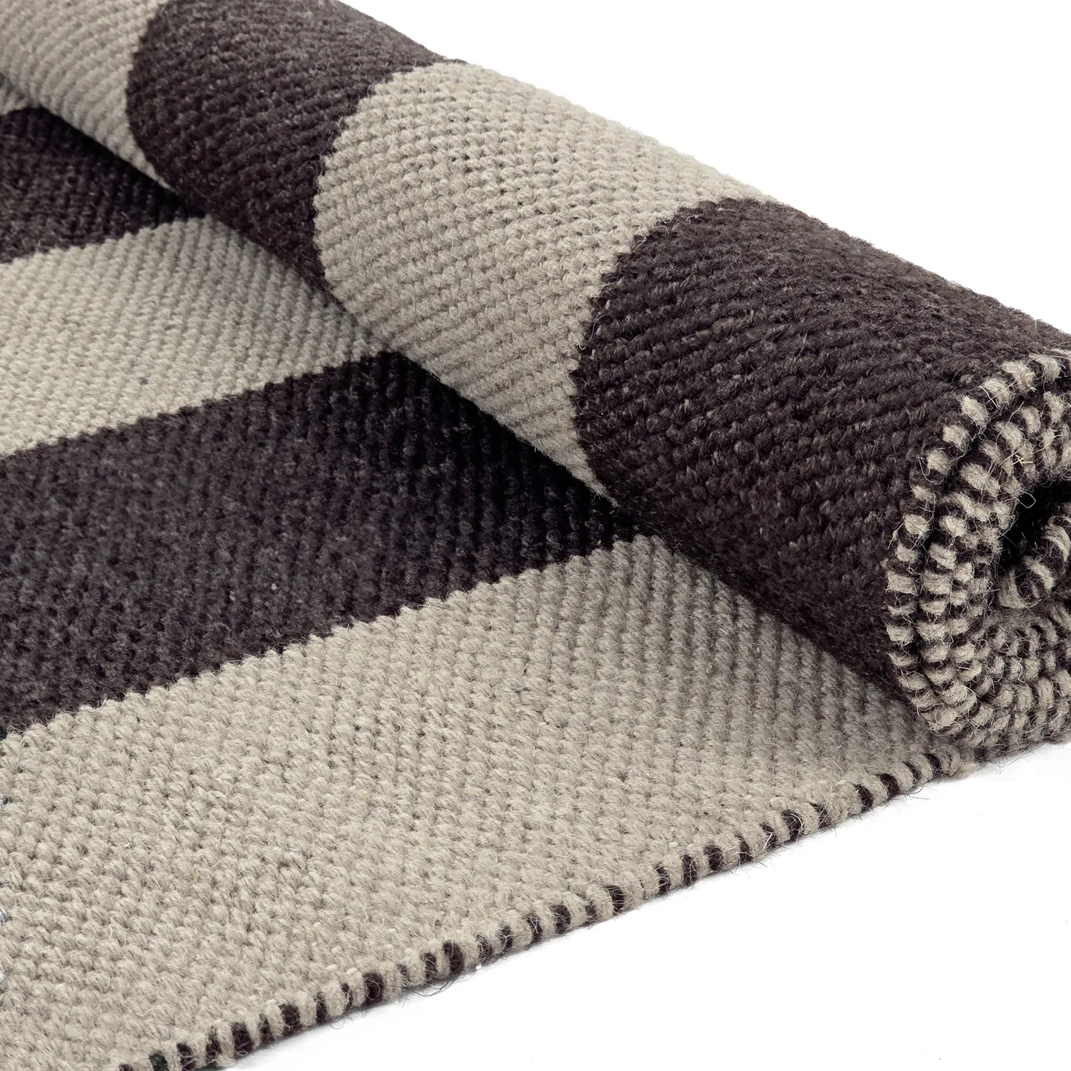 Tapete de lã - Garine (preto/bege)