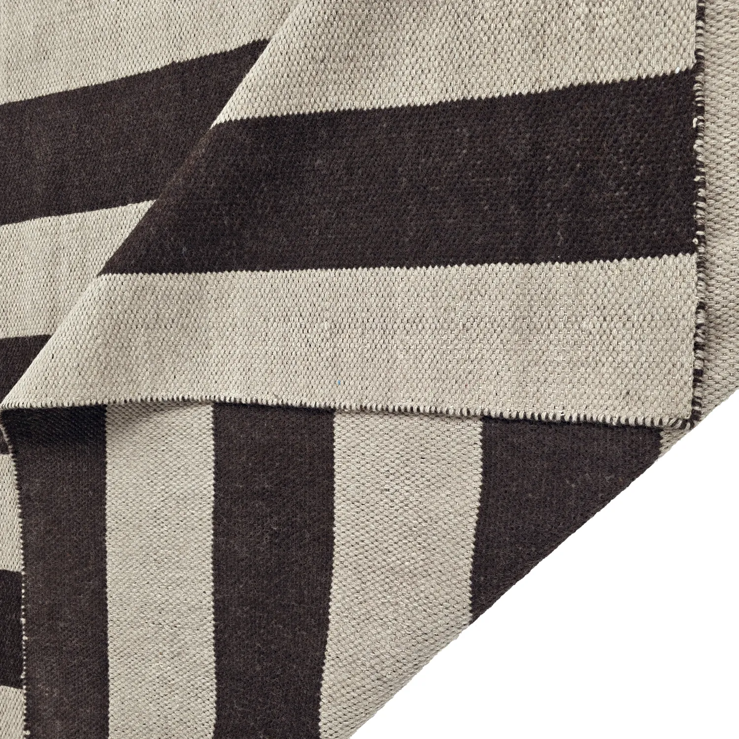 Tapete de lã - Garine (preto/bege)