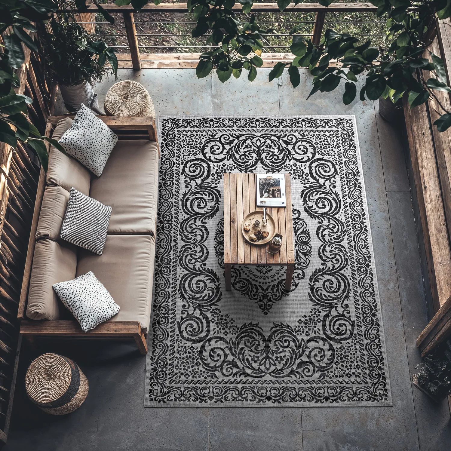 Tapete para interior e exterior - Sylvaine (preto)