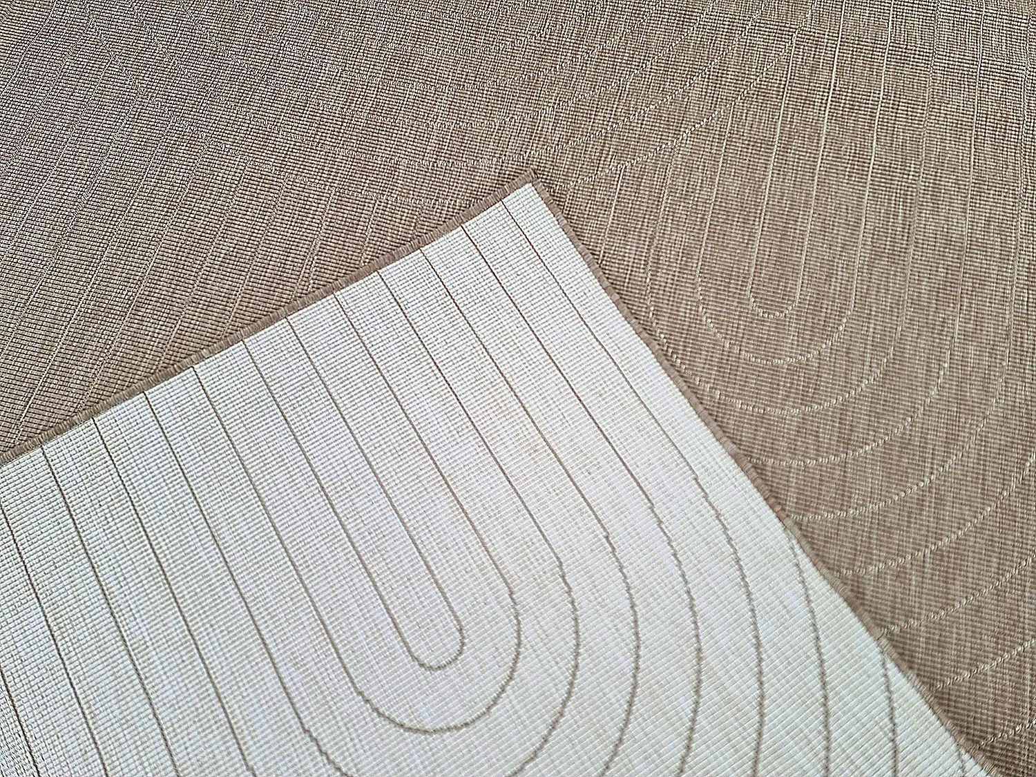 Tapete para interior e exterior - Hayden (bege)