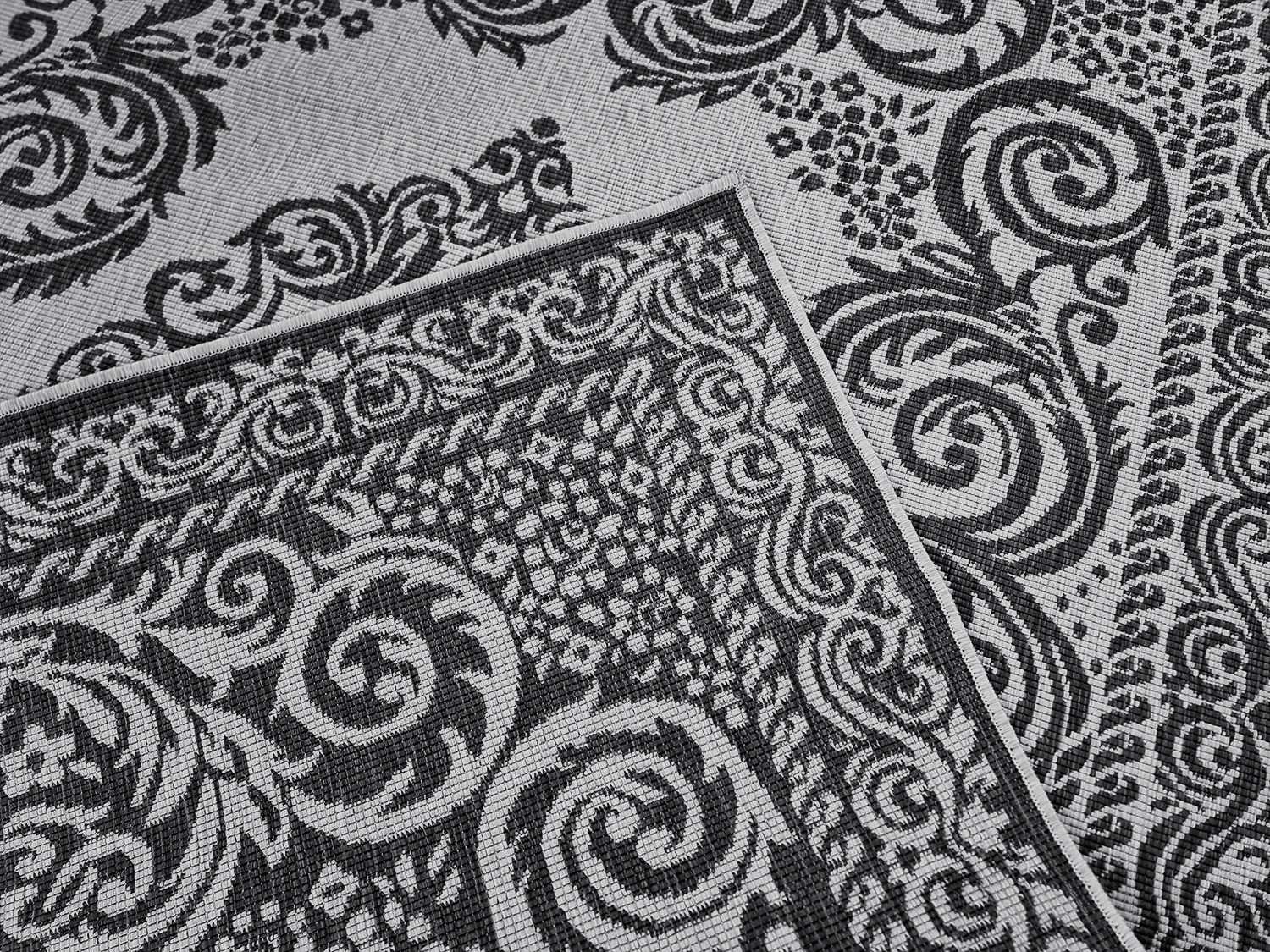 Tapete para interior e exterior - Sylvaine (preto)