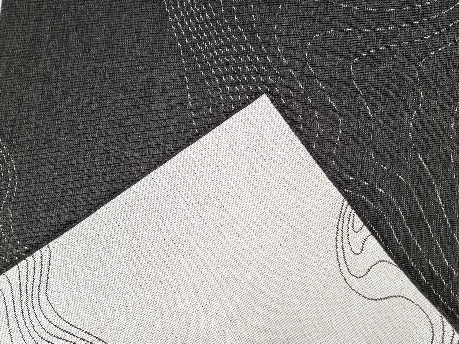 Tapete para interior e exterior - Zelmare (preto)