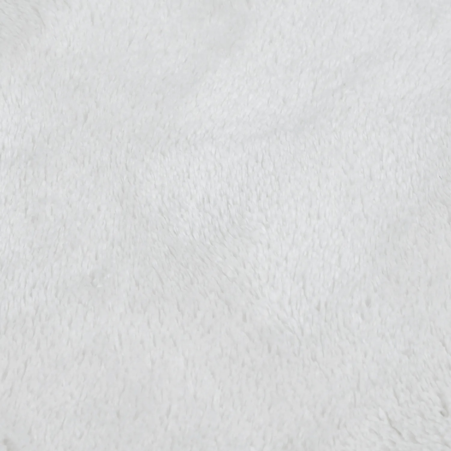 Passadeira Ondulada - Aranga Super Soft Fur (branco)