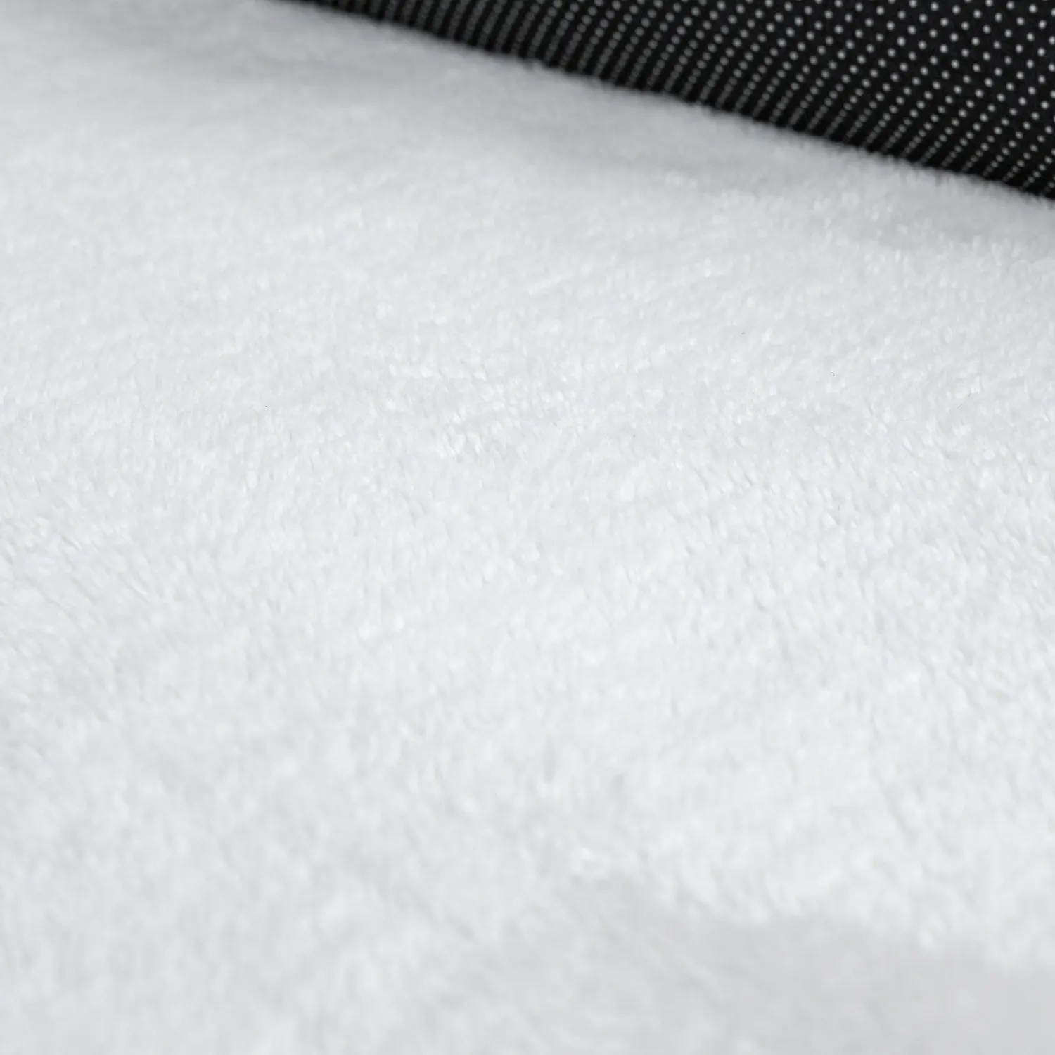 Passadeira Ondulada - Aranga Super Soft Fur (branco)