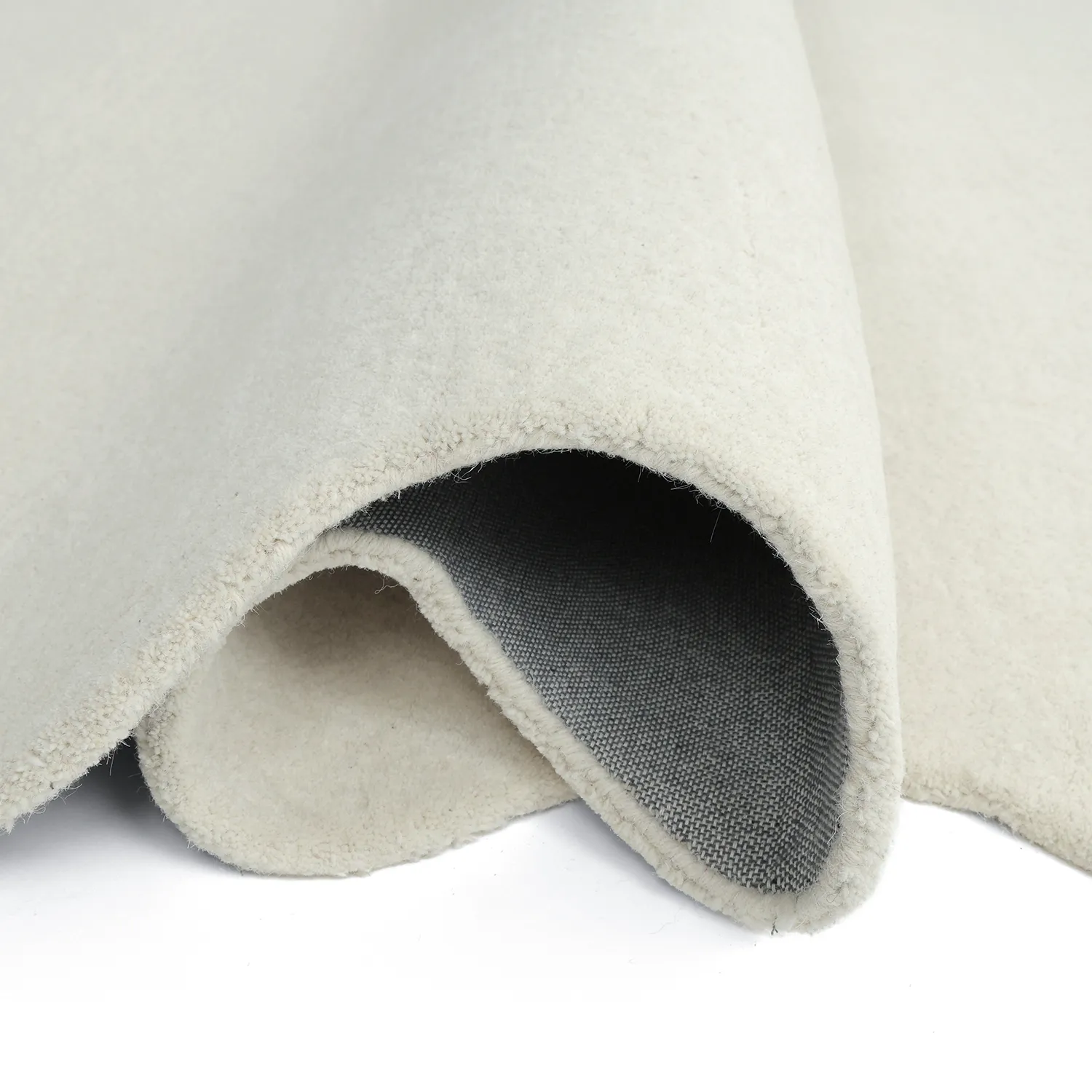 Tapete de lã ondulado - Diu Hand Tufted Wool Premium (branco)
