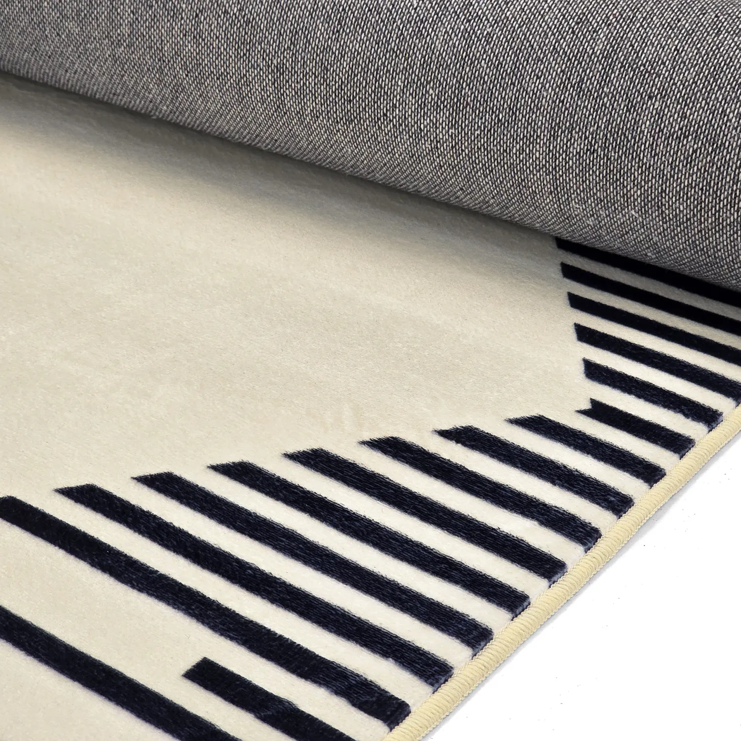 Tapete Wilton - Pucon (preto/creme)