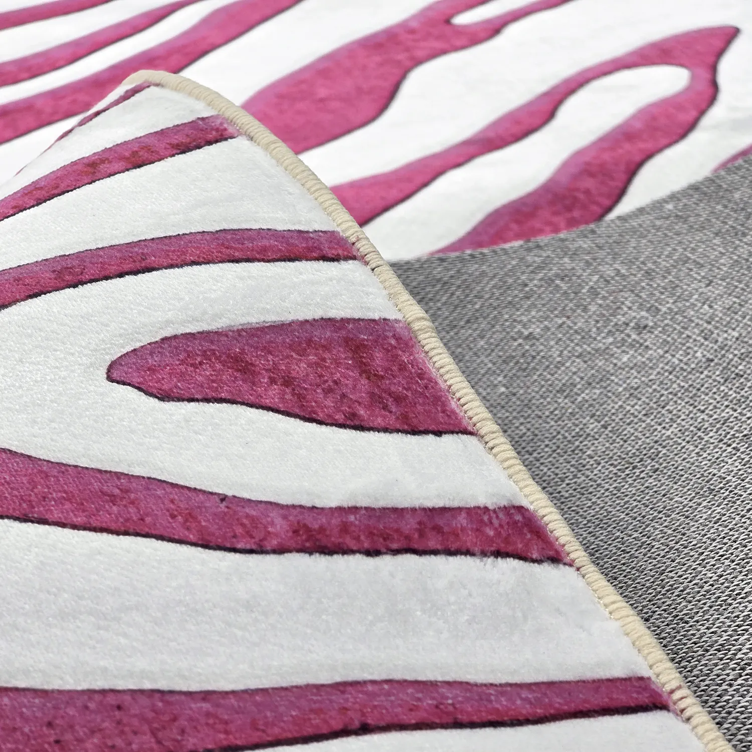 Tapete Wilton - Zebra (rosa)