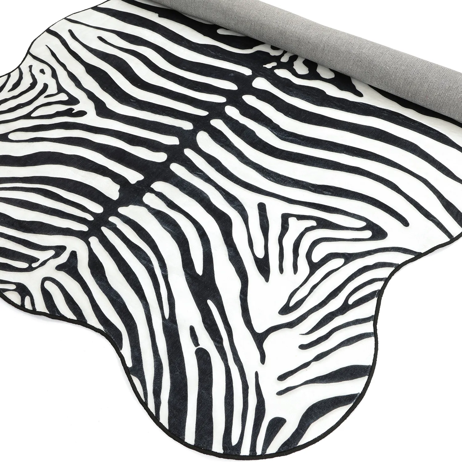 Valovita preproga Wilton - Zebra (preto/branco)